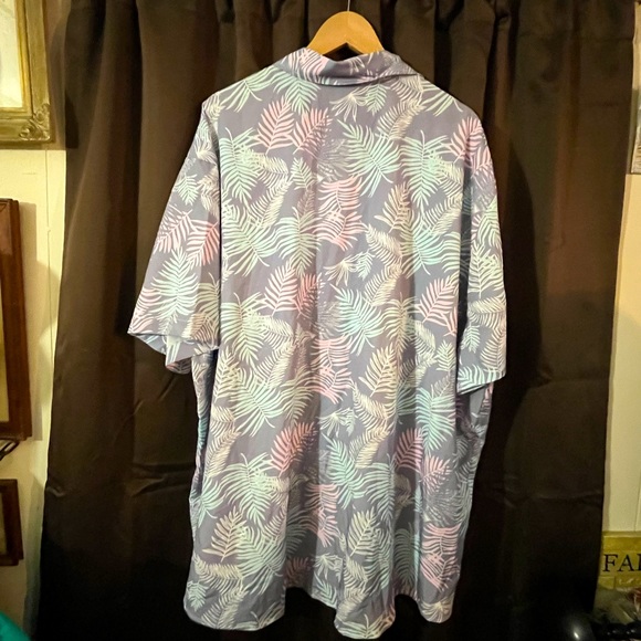 Men’s source unknown on the brand, size has been cut out PTP is a 32” - Picture 2 of 3